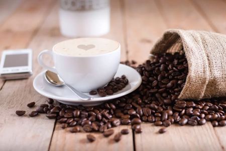 Καφές: Πόσο θα αυξηθεί η τιμή του μετά το Πάσχα και γιατί