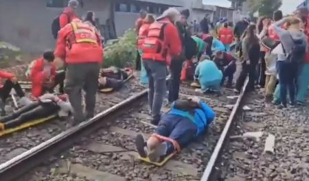 Αργεντινή: Τουλάχιστον 30 τραυματίες από σύγκρουση τρένων στο Μπουένος  Άιρες