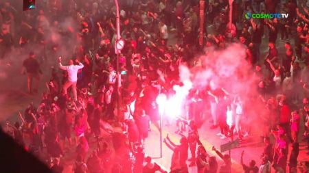 «Καίγεται» το Πασαλιμάνι για την πρόκριση του Ολυμπιακού στον τελικό του Conference League - Δείτε βίντεο
