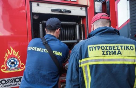 Θεσσαλονίκη: Συναγερμός στην πυροσβεστική για διαρροή χημικής ουσίας σε επιχείρηση με υφάσματα