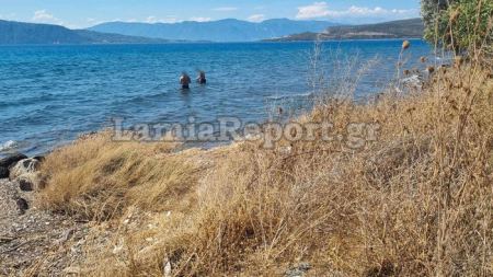 Πελασγία: Εντοπίστηκαν όπλα μέσα στο νερό (ΦΩΤΟ)