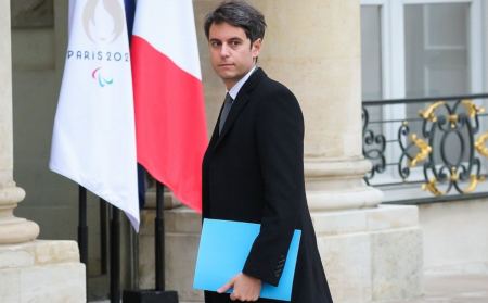 Γαλλία: Ο Ατάλ ίσως παραμείνει υπηρεσιακός πρωθυπουργός -Η Αριστερά αδυνατεί να συμφωνήσει σε πρόσωπο