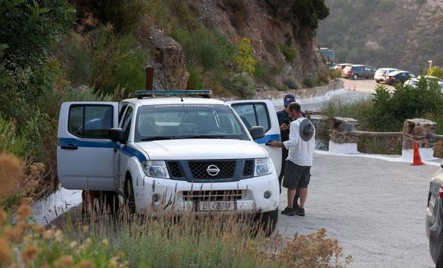 Δύο προσαγωγές για χρήση drone στη γαμήλια τελετή του Στέφανου Κασσελάκη με τον Τάιλερ Μακμπέθ