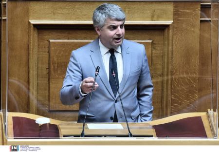 Κωνσταντινόπουλος προς Ανδρουλάκη: Δεν φοβάμαι τη διαγραφή – Οι μελλοθάνατοι σε χαιρετούν