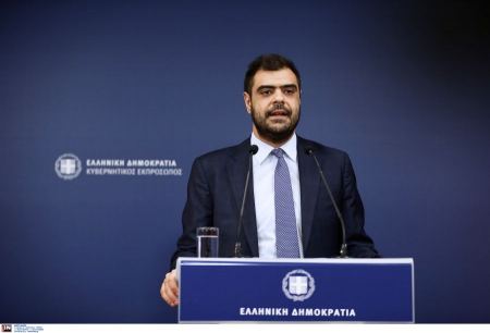 Μαρινάκης για Κασσελάκη: Αντί να απολογηθούν για τον Ποινικό Κώδικα που ψήφισαν, κουνάνε το δάχτυλο