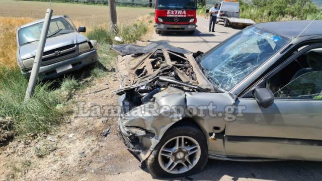 Λαμία: Σοβαρό τροχαίο με τέσσερις τραυματίες (ΒΙΝΤΕΟ-ΦΩΤΟ)