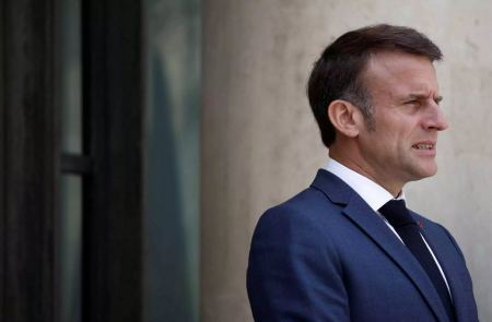 Politico: Η Γαλλία με κεντρώο πρόεδρο και ακροδεξιό πρωθυπουργό