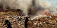 Φωτιά στον κόμβο Αερινού στο Βόλο – Άμεση κινητοποίηση της πυροσβεστικής