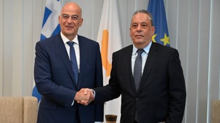 Συνάντηση Δένδια - Πάλμα: Συζήτησαν για την ενίσχυση της αμυντικής συνεργασίας Ελλάδος - Κύπρου