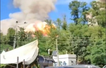 Ουκρανία: Ρωσική επίθεση με πυραύλους στο Κίεβο, εκρήξεις και μαύρος καπνός