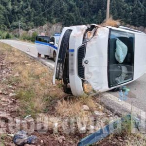 Τροχαίο για Λαμιώτισσα εκπαιδευτικό στο Καλεσμένο (ΦΩΤΟ)