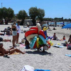 Toυρισμός στην Ελλάδα: Οι αγορές που έριξαν τα έσοδα στην «καρδιά» του καλοκαιριού – Καμπανάκι από Γερμανία