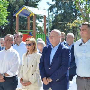 Αγιασμός στα Νηπιαγωγεία Παλαμά που επισκευάσθηκαν από τις ζημιές του «Daniel»