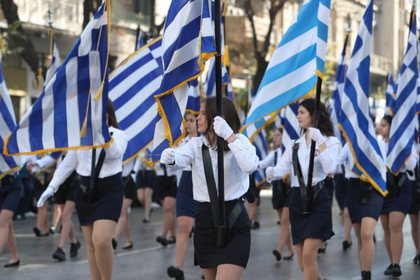 Θεσσαλονίκη: Υπερηφάνεια και νιάτα στη μαθητική παρέλαση για την επέτειο της 28ης Οκτωβρίου