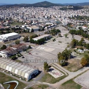 Πέφτει η αυλαία για την Πανελλήνια Έκθεση Λαμίας - Δείτε εικόνες από τις εργασίες κατεδάφισης