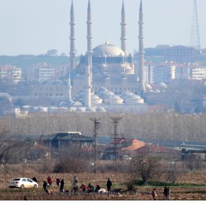 Τουρκικά ΜΜΕ: Συνελήφθησαν επτά τρομοκράτες του PKK και της FETO, πριν προλάβουν να περάσουν στην Ελλάδα