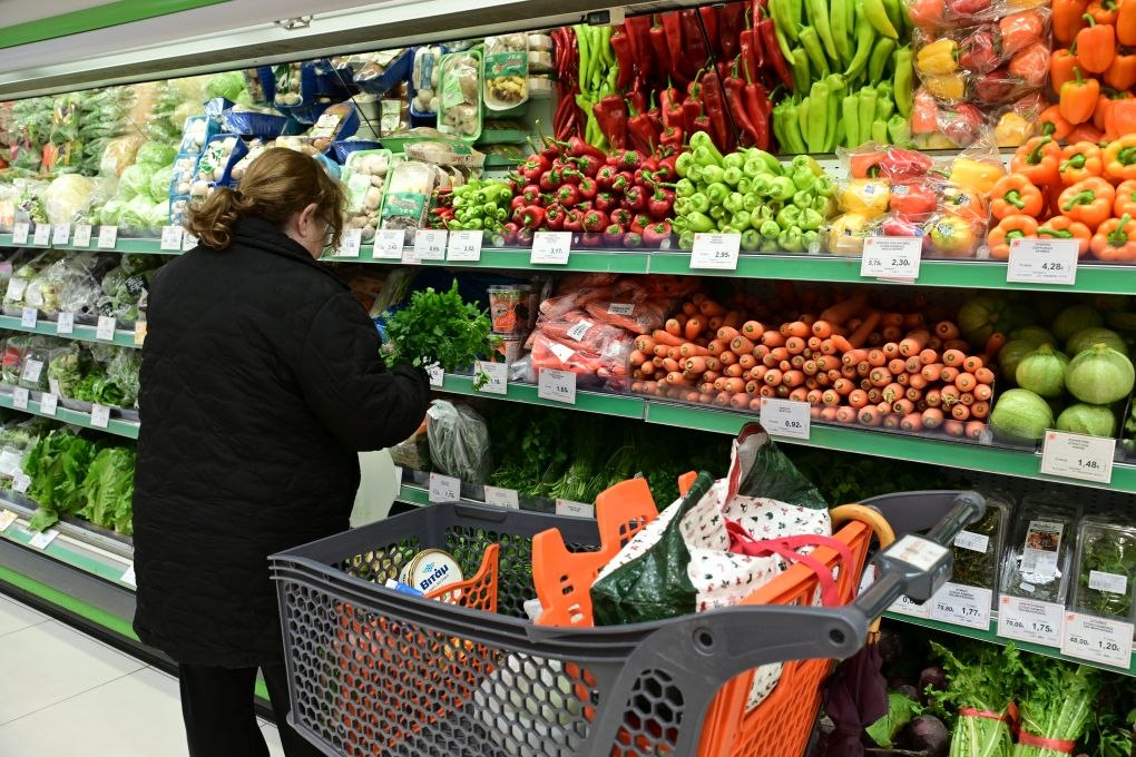 Τα πιο μολυσμένα από φυτοφάρμακα φρούτα και λαχανικά