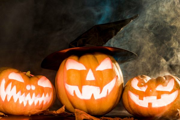 Halloween: Τι είναι - Πώς το γιορτάζουν στην Ελλάδα - Τι σχέση έχουν οι... κολοκύθες;