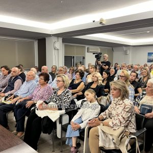 Ο Θανάσης Χριστοδούλου έγραψε 75+ χρόνια ζωής σε ένα βιβλίο (ΦΩΤΟ - ΒΙΝΤΕΟ)