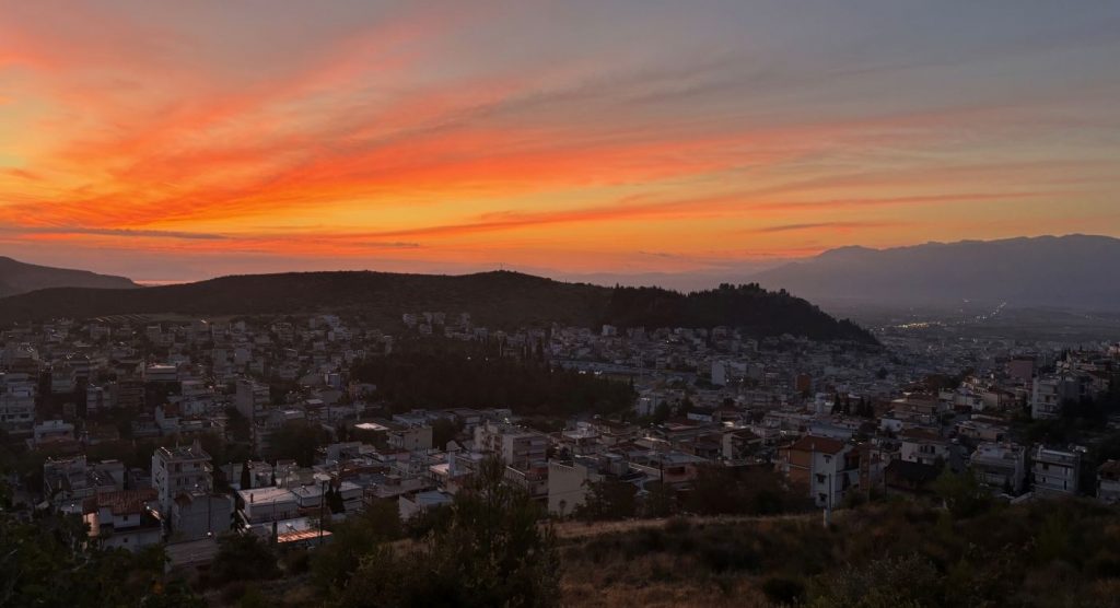 Οι περιοχές που απειλούνται περισσότερο από καύσωνα-ξηρασία και οι Περιφέρειες είναι πιο ευάλωτες σε πλημμύρες