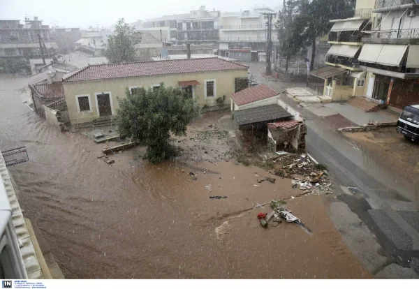 Θλίψη και αγανάκτηση συγγενών για την απόφαση για τις φονικές πλημμύρες στη Μάνδρα