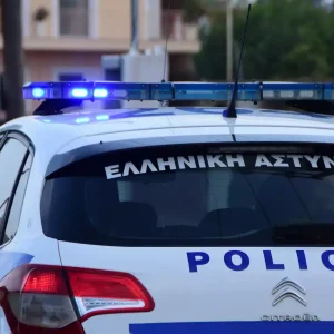 Θεσσαλονίκη: Ρομά κρατούσε σε διαμέρισμα αλλοδαπούς - Ζητούσε 1.500 ευρώ το «κεφάλι» για να τους αφήσει