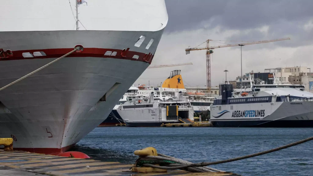 Απεργία ΠΝΟ: Έληξε και επίσημα, αναχωρούν από τις 14:00 τα πλοία