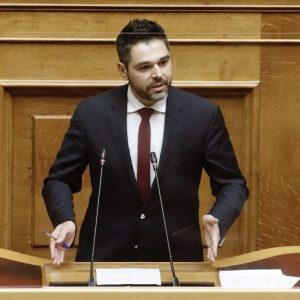 Κοινοβουλευτική παρέμβαση Σαρακιώτη για την προείσπραξη του clawback