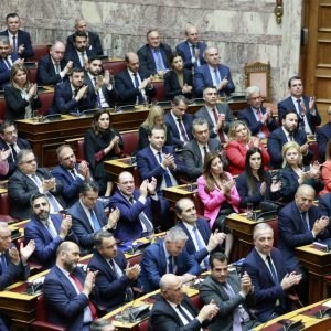 Ερώτηση από 8 βουλευτές της ΝΔ για τις φαρμακευτικές δαπάνες των χαμηλοσυνταξιούχων