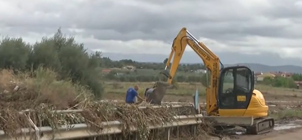 Να κηρυχθεί σε κατάσταση εκτάκτου ανάγκης ζητά ο δήμος Αγρινίου – Ανυπολόγιστες οι ζημιές από την κακοκαιρία «Κασσάνδρα»