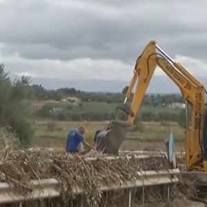 Να κηρυχθεί σε κατάσταση εκτάκτου ανάγκης ζητά ο δήμος Αγρινίου – Ανυπολόγιστες οι ζημιές από την κακοκαιρία «Κασσάνδρα»