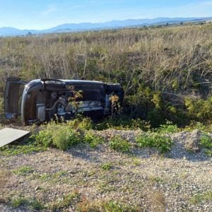 Πτολεμαΐδα - Στο νοσοκομείο έξι άτομα έπειτα από πλαγιομετωπική σύγκρουση ΙΧ