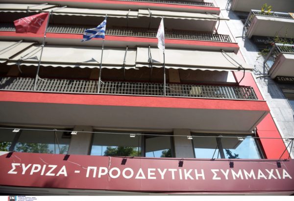 Στα «χαρακώματα» ο ΣΥΡΙΖΑ: Το «μπρα-ντε-φερ» Κασσελάκη –Κουμουνδούρου