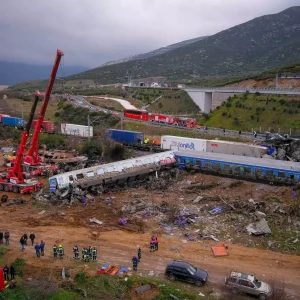 Τραγωδία στα Τέμπη: Ελεύθερη με περιοριστικούς όρους η πρόεδρος της ΡΑΣ μετά την απολογία της