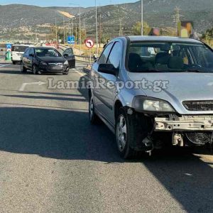 Τροχαίο ατύχημα σήμερα το πρωί στη Λαμία - Δείτε εικόνες