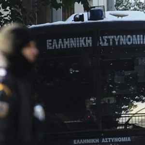 Η αστυνομία της Θεσσαλονίκης απαγορεύει τις συγκεντρώσεις και πορείες λόγω των εγκαινίων του Μετρό