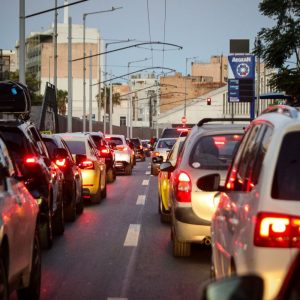 Ψηφιακό μπλόκο σε αυτοκίνητα που κυκλοφορούν παράνομα βάζει η εφορία