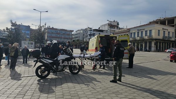 Αναστάτωση στο κέντρο της Λαμίας για αδιαθεσία ηλικιωμένης