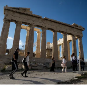 Εύσημα από Κομισιόν για την δημοσιονομική σταθερότητα στην Ελλάδα