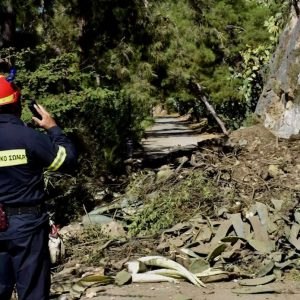 Ζαγόρι: Επιχείρηση διάσωσης 72χρονου πεζοπόρου με σοβαρό καρδιολογικό πρόβλημα