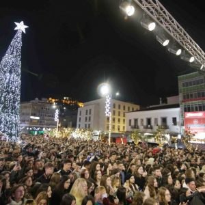 Λαμία: Που θα διακοπεί η κυκλοφορία για τη μεγάλη γιορτή με το άναμμα του δέντρου