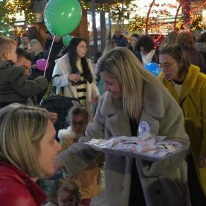 Λαμία: Πλημμύρισε με κόσμο και παιδικά χαμόγελα το κέντρο της πόλης (ΒΙΝΤΕΟ-ΦΩΤΟ)