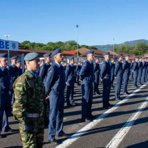 ΕΠΟΠ: Στα 60 έτη το όριο αυτεπάγγελτης αποστρατείας – Τι περιλαμβάνει η ρύθμιση για τα πραγματικά έτη υπηρεσίας