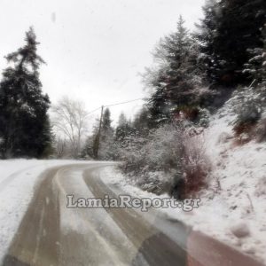 Χιόνισε για τα καλά στα χωριά της Υπάτης (ΦΩΤΟ)