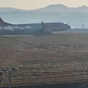 Το σπαρακτικό τελευταίο μήνυμα επιβάτη της πτήσης που συνετρίβη στη Νότια Κορέα