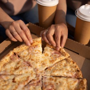 Domino's: Το μυστικό πίσω απ' το διάσημο λογότυπο που δεν γνώριζε κανείς