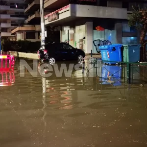 Ποσειδώνος: «Όσοι ήρθαν σε επαφή με τα βοθρολύματα πρέπει να απολυμανθούν» λέει ο καθηγητής Νίκος Θωμαΐδης