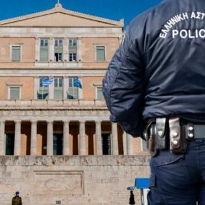 Τα παιδιά του 45χρονου αστυνομικού της Βουλής απειλούσαν πως θα αυτοκτονήσουν αν δεν σταματήσει να τα βιάζει