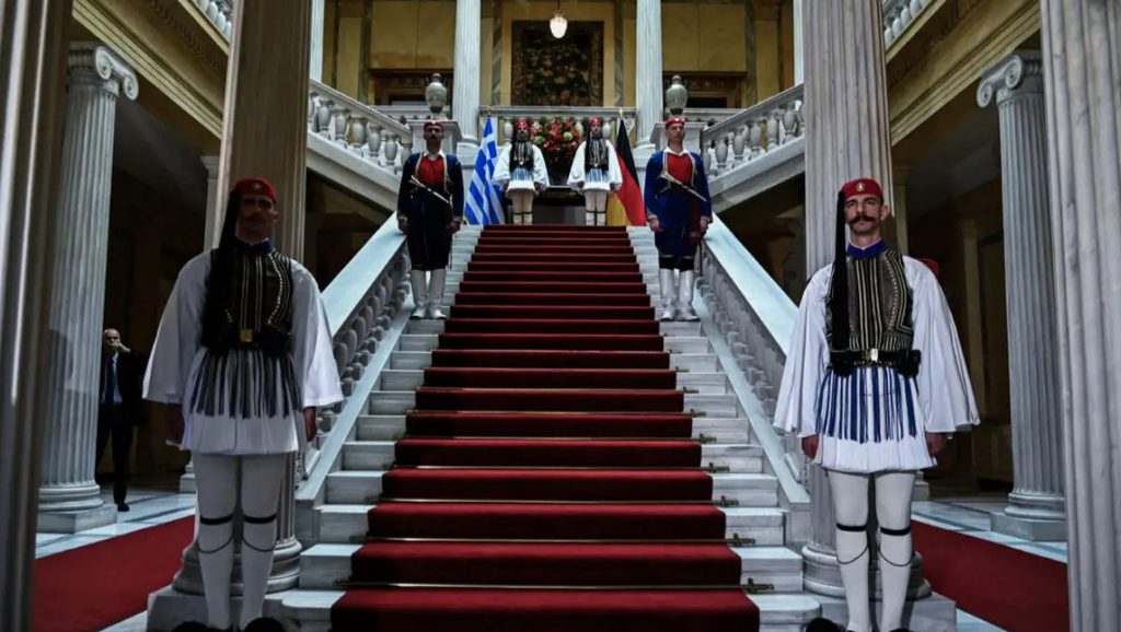 GPO: Καραμανλής, Σακελλαροπούλου ή Βενιζέλος; Οι αυθόρμητες απαντήσεις για Πρόεδρο της Δημοκρατίας