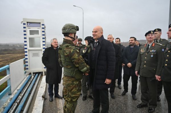 Επίσκεψη Ν. Δένδια στην οριογραμμή της Ελλάδας στον Έβρο και το φυλάκιο Γέφυρας Κήπων